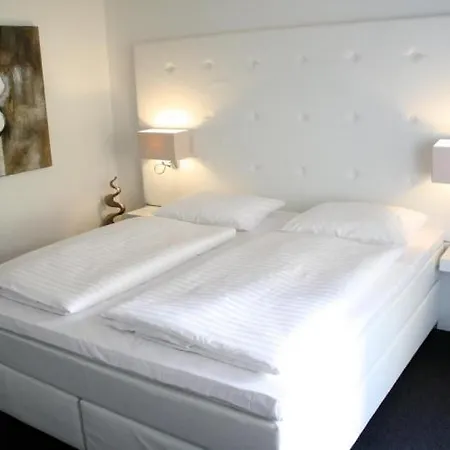 Auswaerts - Dein فندق مبيت وإفطار 3*