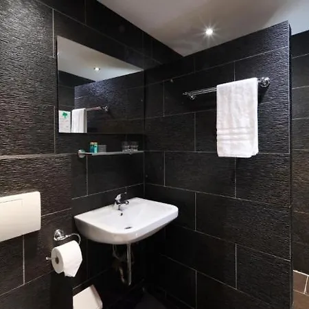 Auswaerts - Dein Oda ve Kahvaltı Schmallenberg