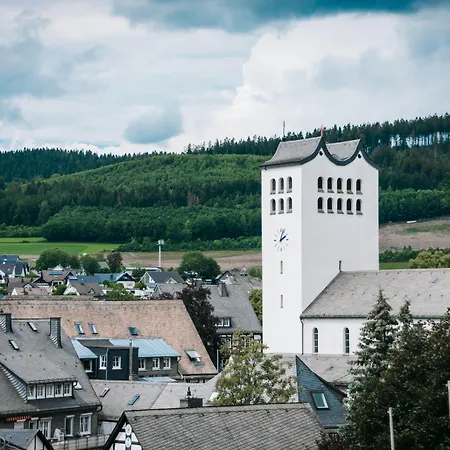 Auswaerts - Dein 3*