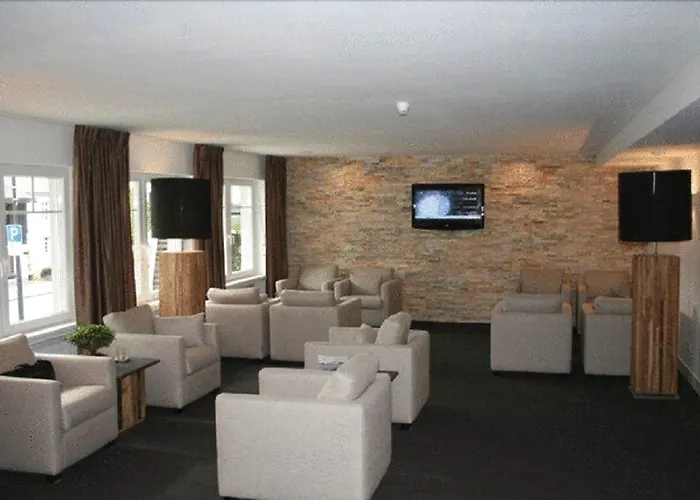 Auswaerts - Dein Couette-café 3*