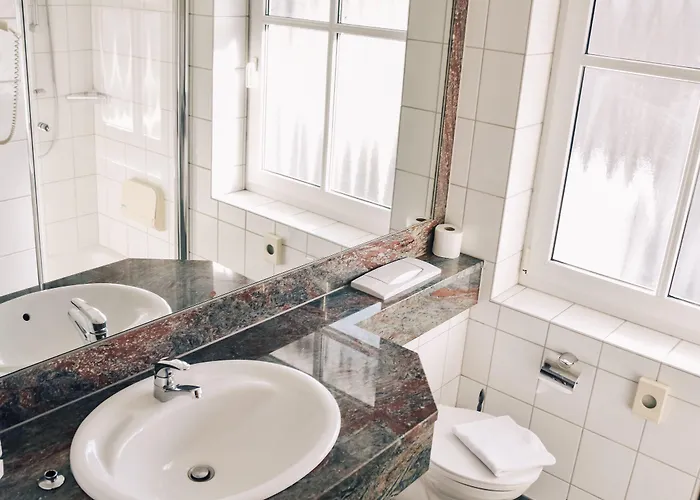 Auswaerts - Dein Panzió 3*